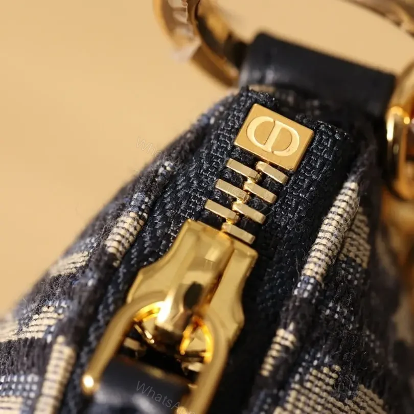 View 10 of 高仿Dior*StarHobo系列鏈條手袋2024新款免檢版