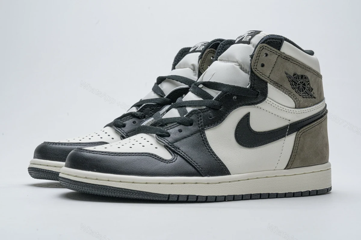 View 3 of Air Jordan 1 Retro High OG 'Dark Mocha' 555088-105