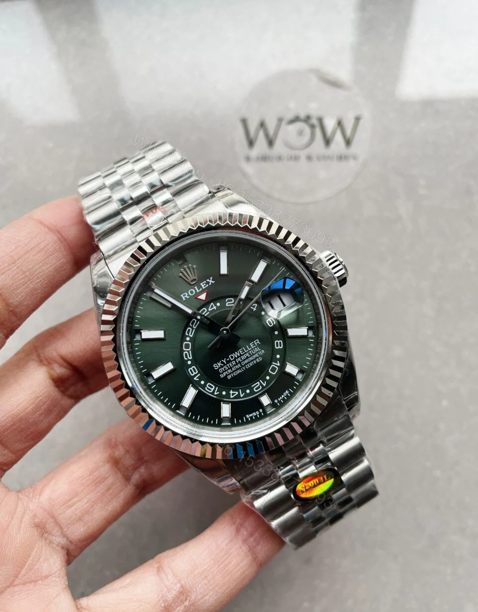 Noob FACTORY 1:1 Rolex Sky-Dweller 326935 SS Green Dial — view 1