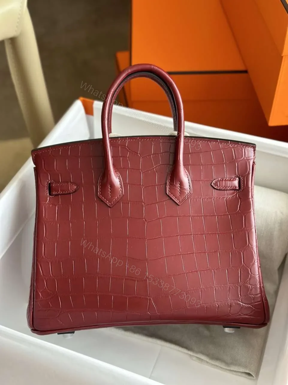 View 5 of HN Woman’s Hand Sewing Like Auth Red Handbags 25cm