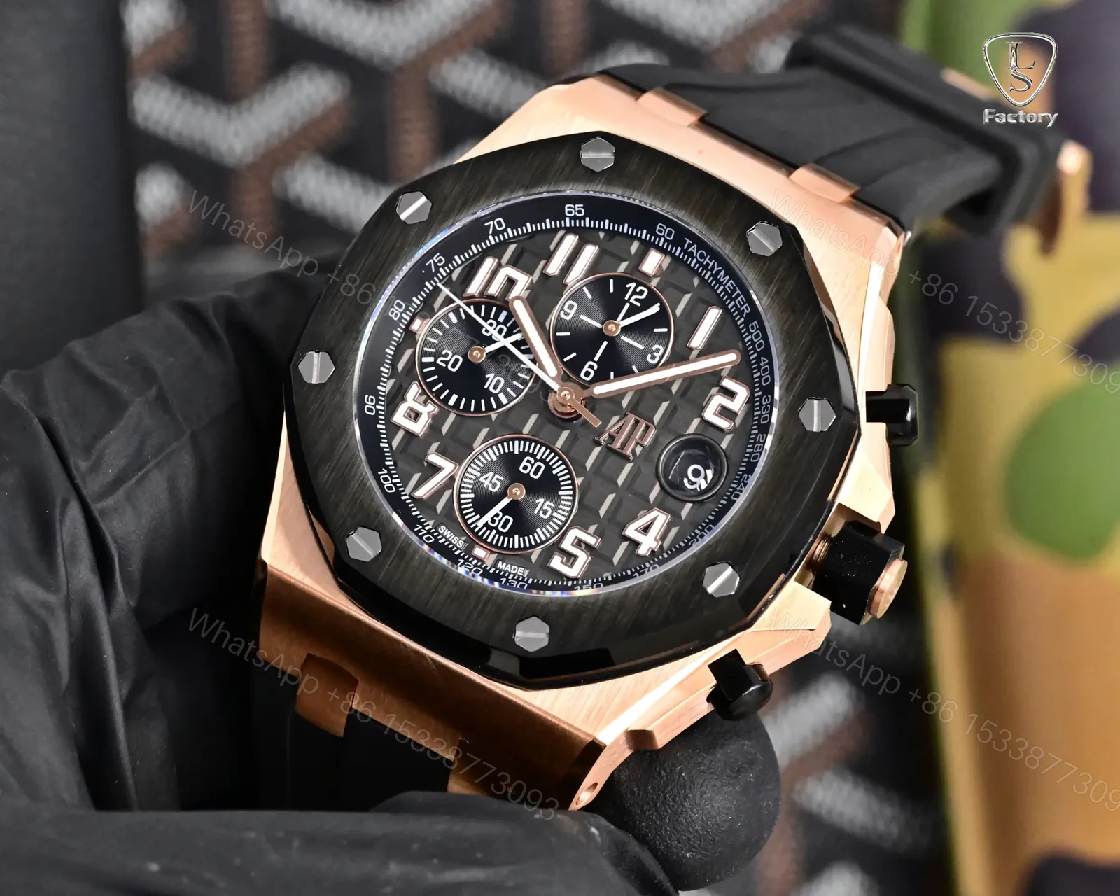 View 3 of Audemars Piguet Royal Oak Offshore Pink Gold – Rubberclad / Black Dial Bracelet 26238OK.OO.A002CA.01