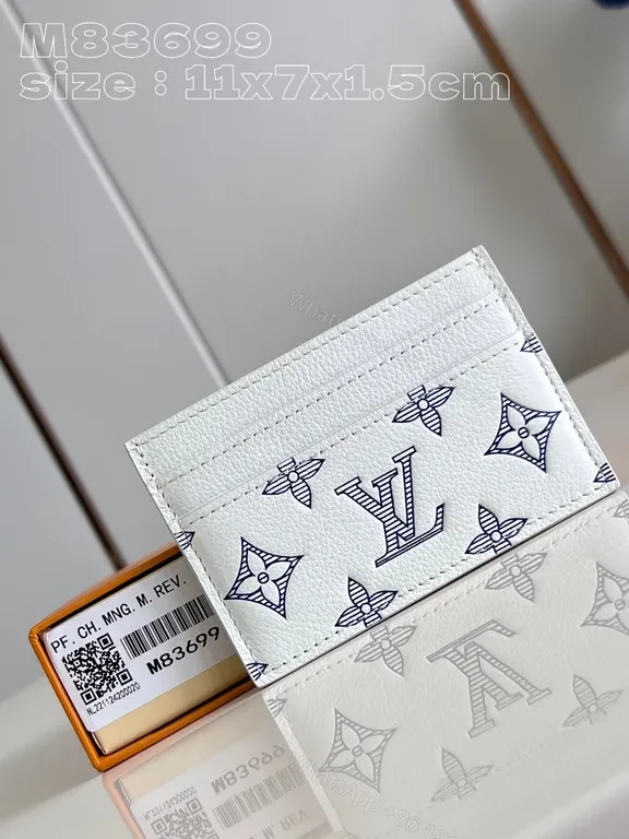 Compact LV Monogram Card Holder: Subtle Luxury & Utility — view 1