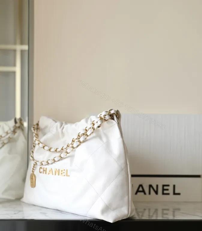 View 4 of White Quilted XL Chain Bag: Modern Luxury Everyday Versatility