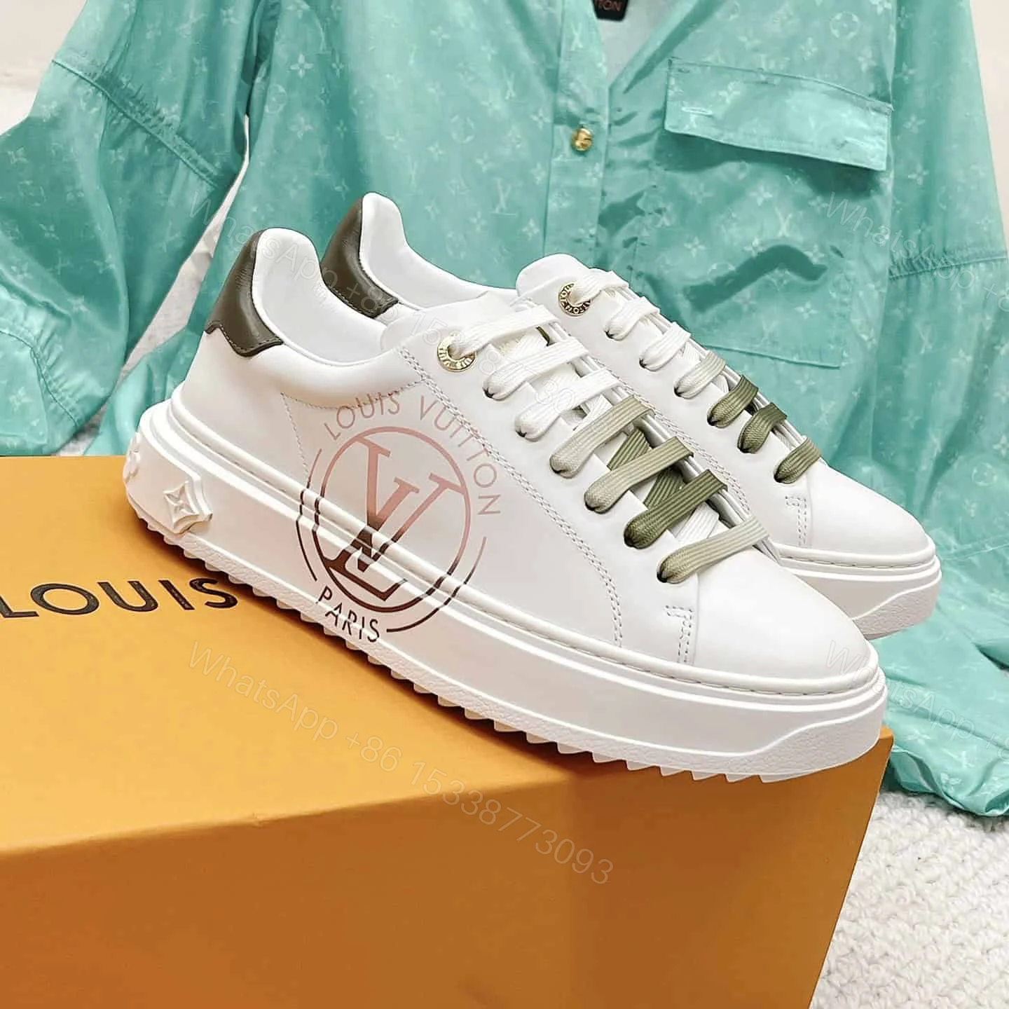 LV TIME OUT SNEAKER – LSVM027 — view 1