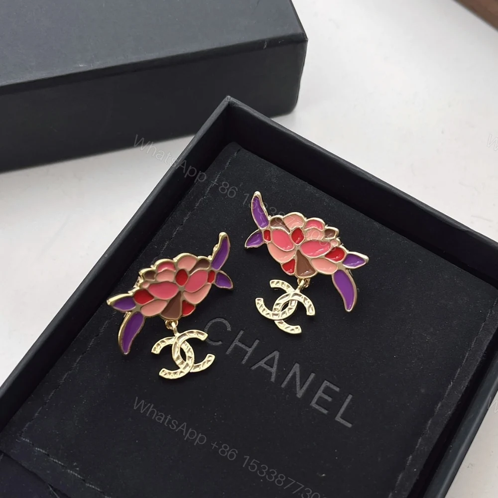 View 6 of CHANEL PENDANT EARRINGS GOLD AND MULTICOLOUR ABF933 B21129 U2138
