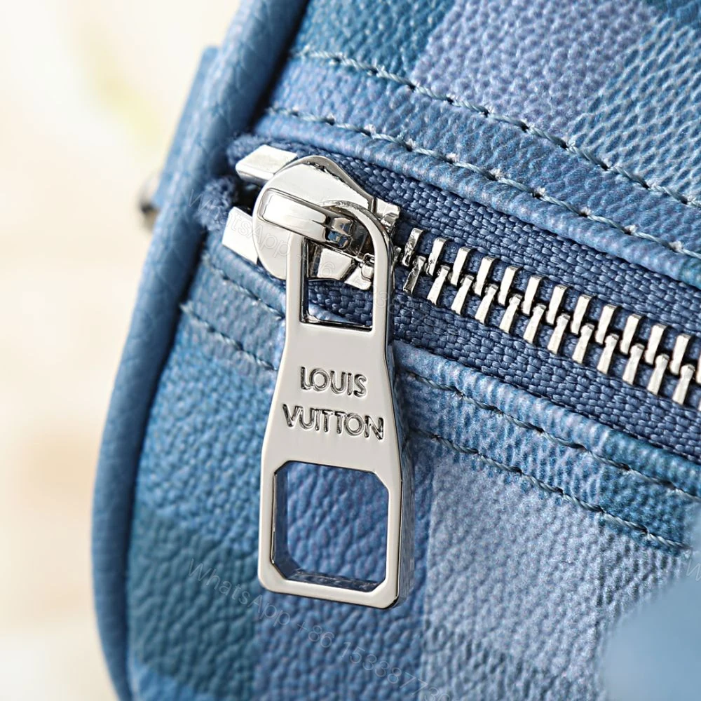 View 7 of Louis Vuitton Speedy 30 Bandoulière Blue 34Cm M28978