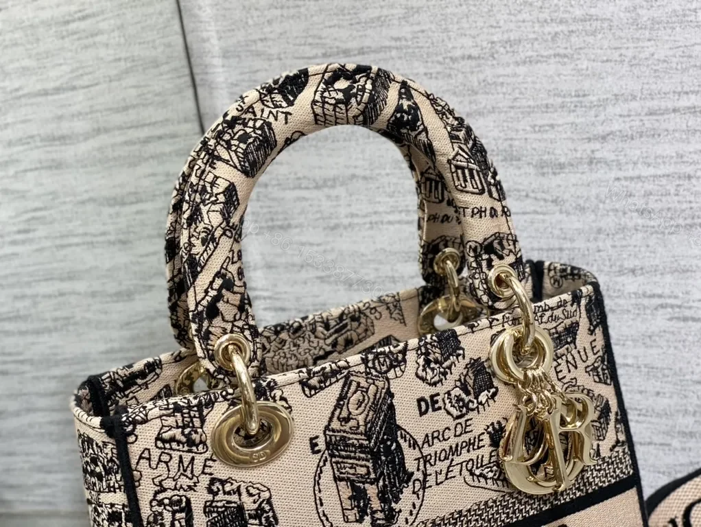 View 6 of Bold Graphic Tote â€” Beige/Black Jacquard, City Sophistication