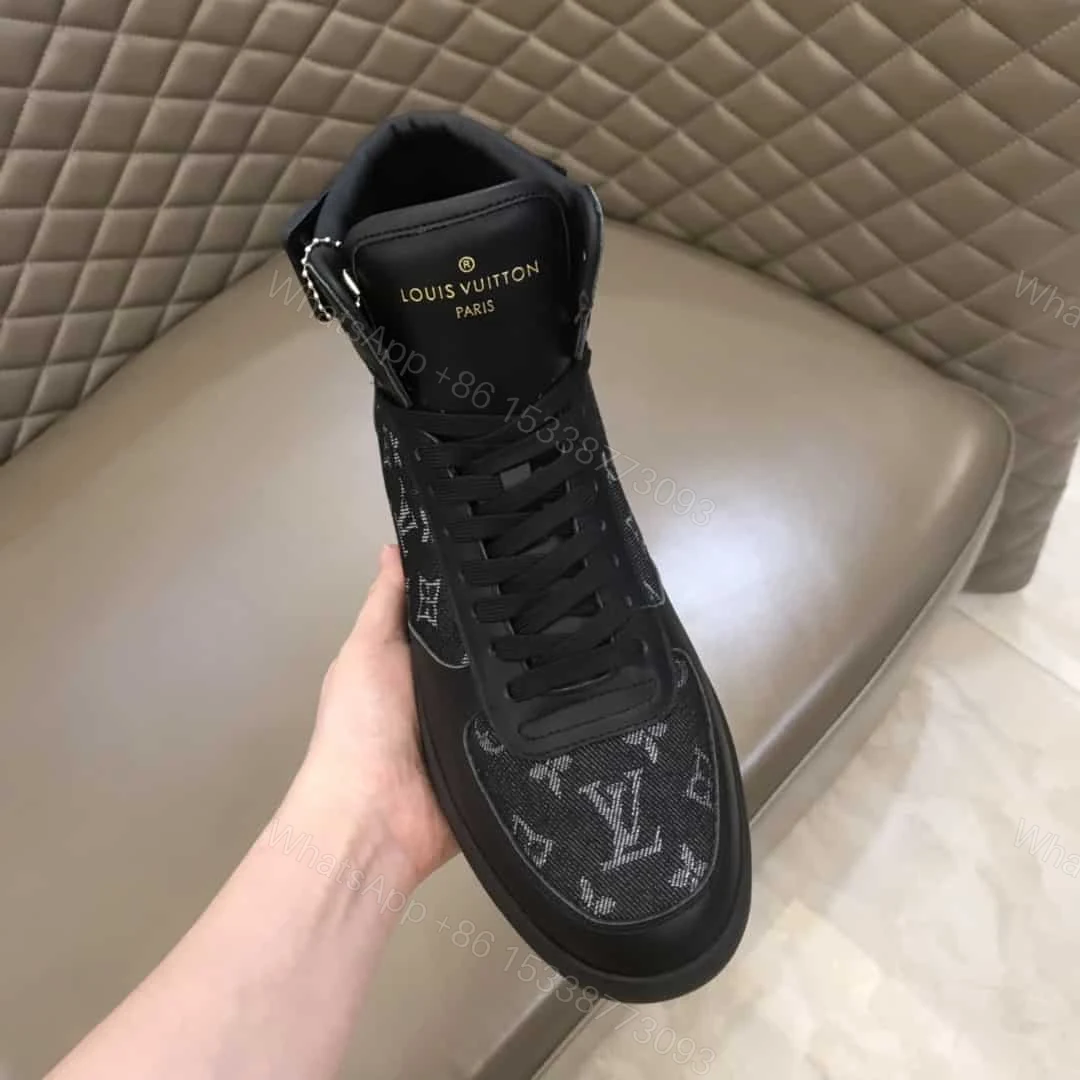 View 5 of LOUIS VUITTON RIVOLI BOOTS – LV77
