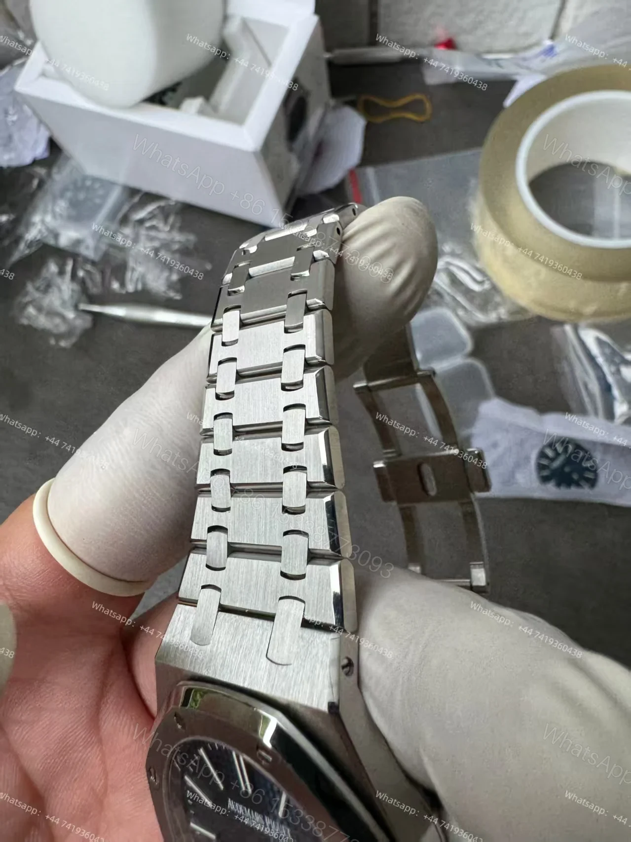 View 13 of Audemars Piguet Super Clone Royal Oak “Jumbo” Extra-Thin 15202ST 39mm