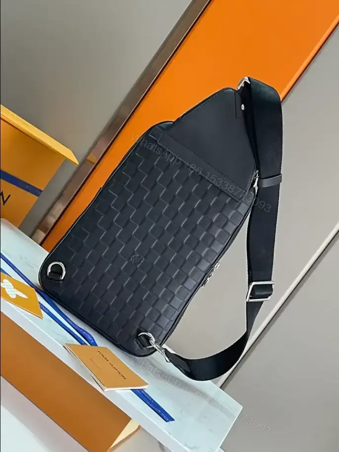 View 8 of LOUIS VUITTON AVENUE SLINGBAG – LBV414