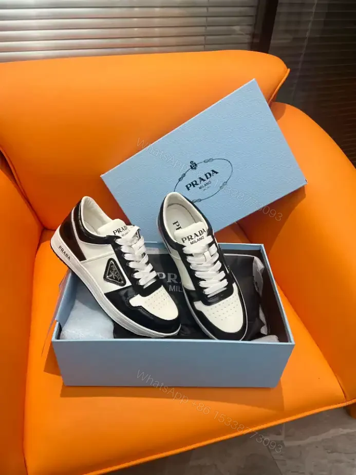 View 6 of DOWNTOWN LEATHER SNEAKERS IN WHITE AND LACQUER BLACK- PRD008
