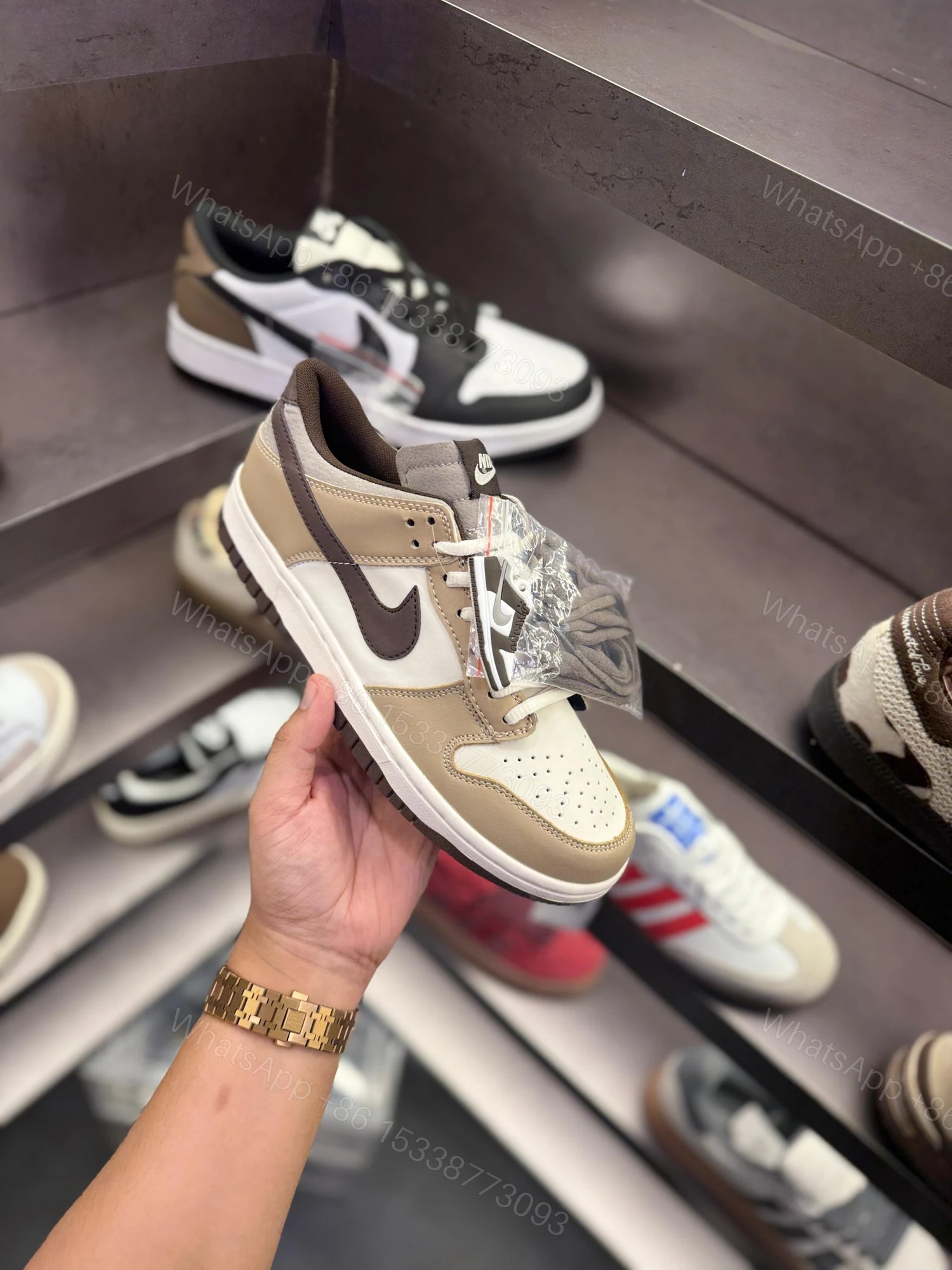 First Copy Nike SB Dunk Low Medium Curry — view 1