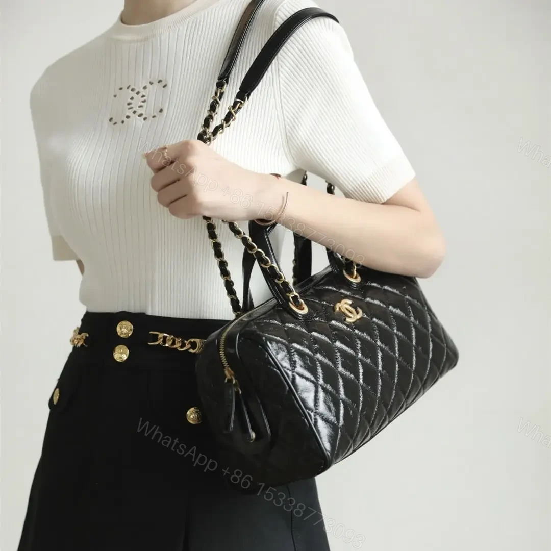 View 25 of 高仿Chanel*25A系列AS5579保齡球手提包黑色大號免檢版