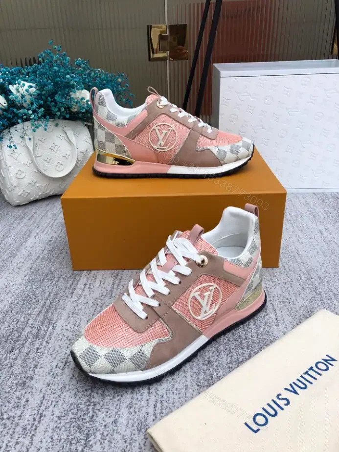 View 5 of LV RUN AWAY SNEAKER – LSVM057