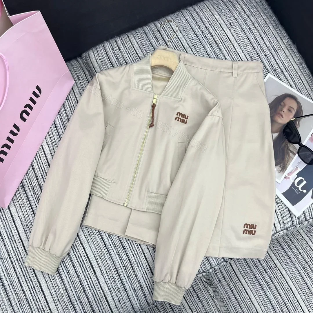 MIU MIU — view 1