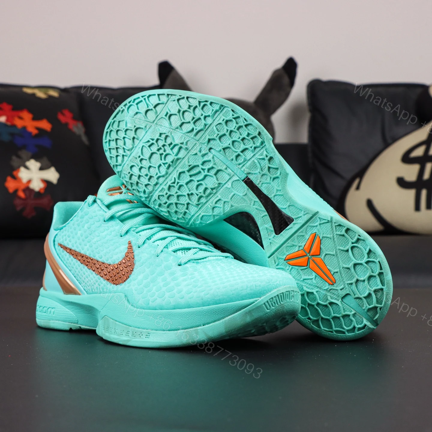 View 3 of Jalen Brunson x Kobe 6 Protro Statue of Liberty PE Reps