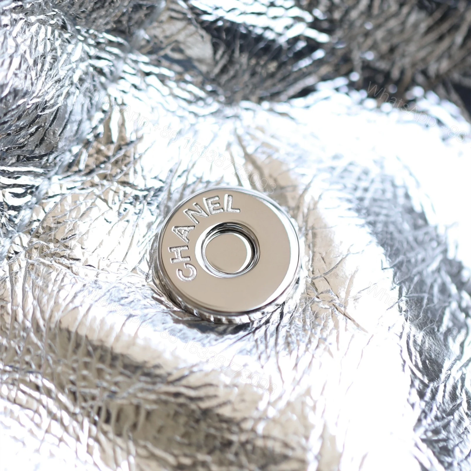 View 23 of 高仿Chanel*25C系列AS3980新款牛皮22Bag手袋中號免檢版