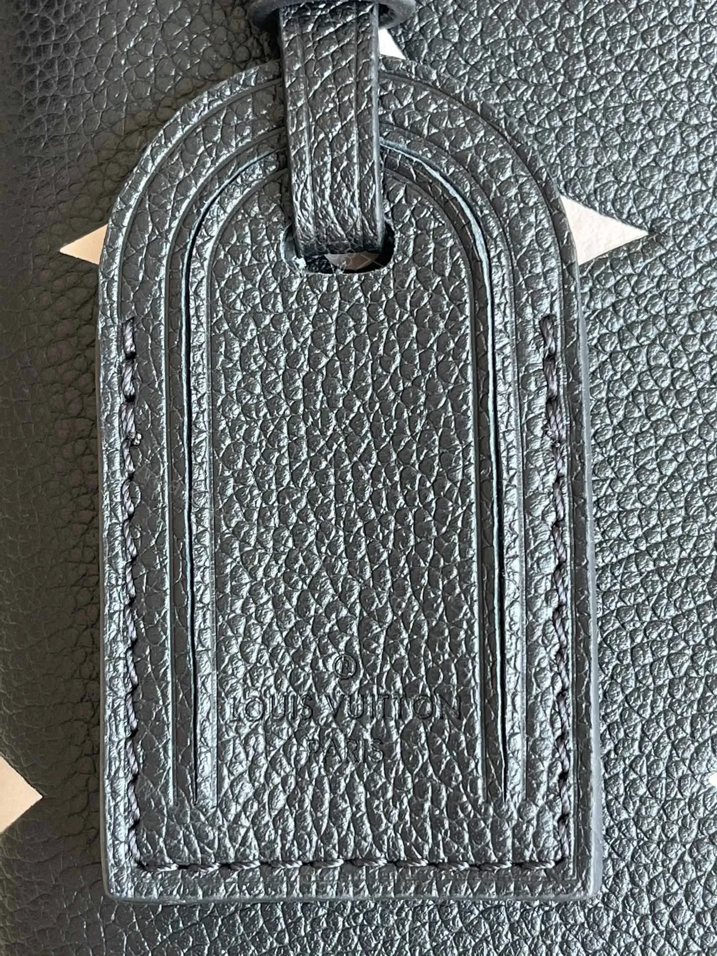 View 7 of Louis Vuitton LV Petit Palais Da Bicolor Monogram Empreinte Handbags 29x18cm