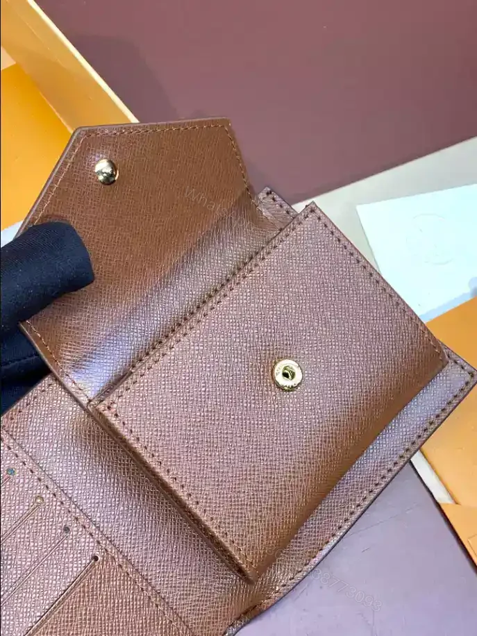 View 5 of LV MARCO WALLET MONOGRAM CANVAS – RRG089