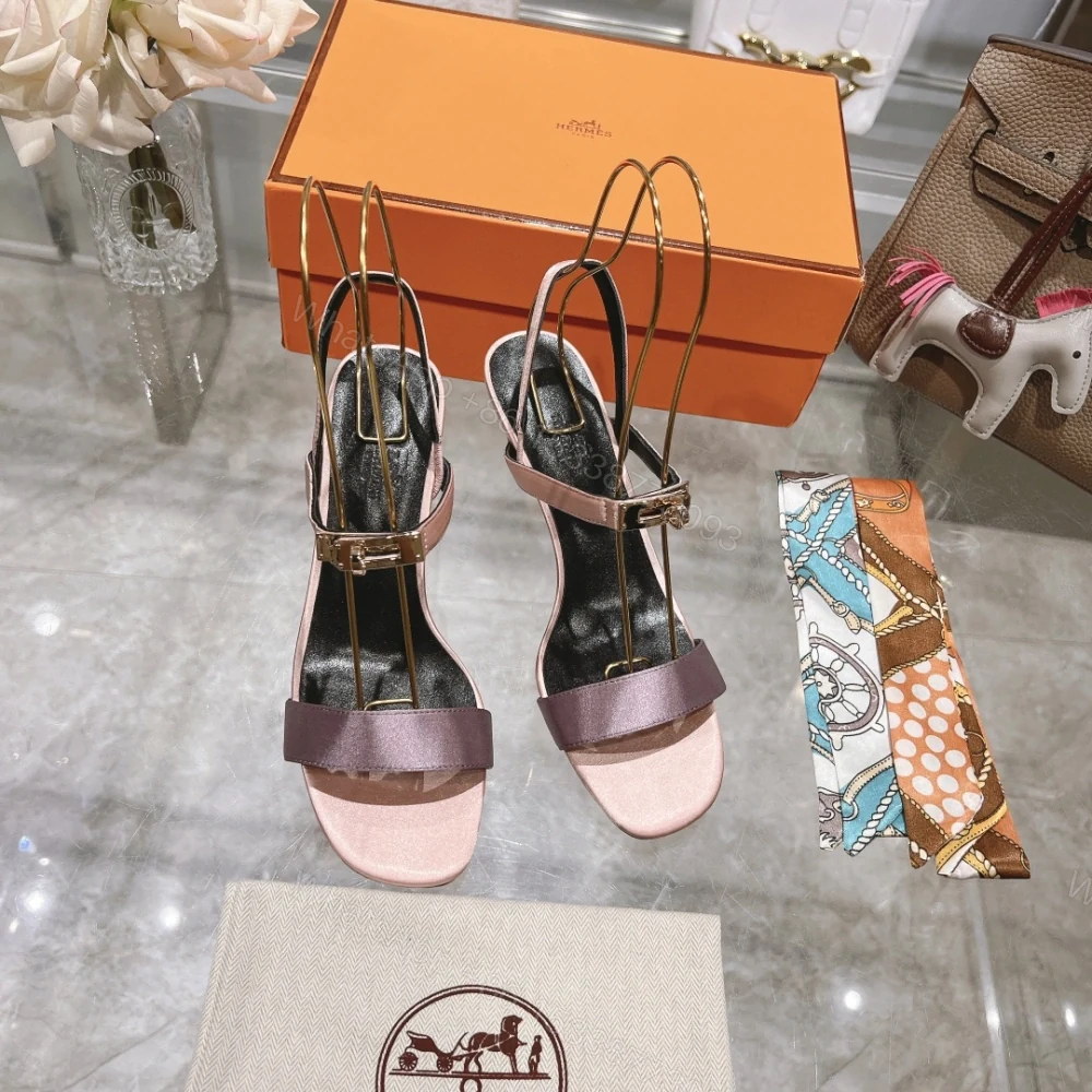 高仿Hermes*H232133Z9J露趾細踭涼鞋淺粉9.5CM免檢版 — view 1