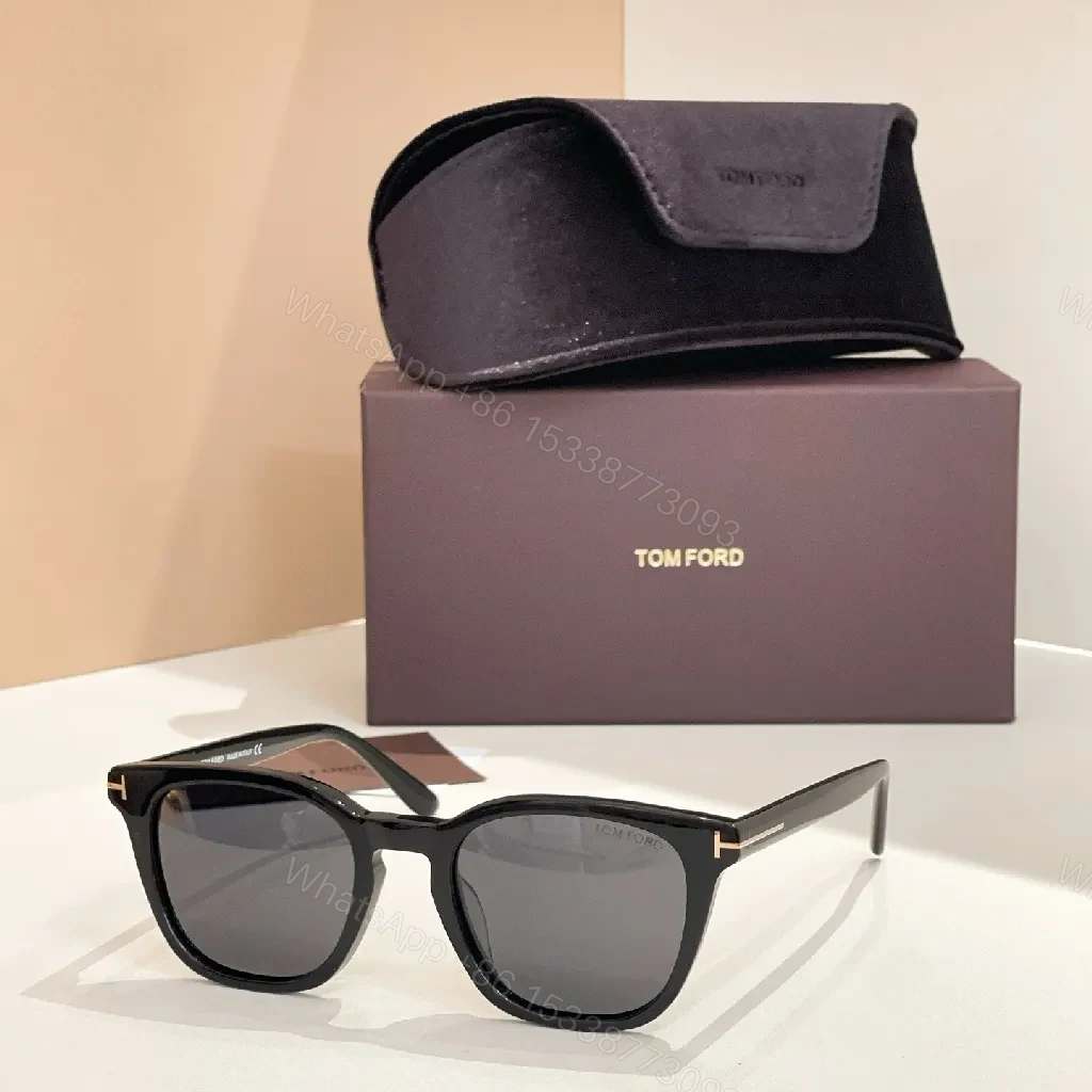 Chic Black Acetate Sunglasses with Polarized Lenses and Case — view 1