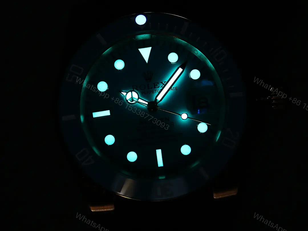 View 9 of Best Rolex Blaken Tiffany Rubber Strap replica 40MM Rose Gold Case Edition RG-BLAKEN-TIFFANY-RG-RUBBER-40