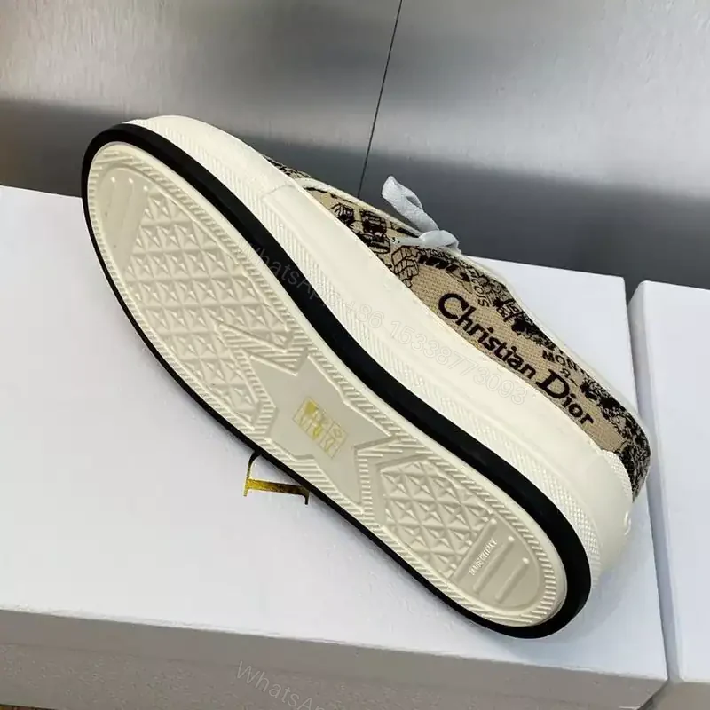 View 4 of WALK’N’DIOR PLATFORM SNEAKERS UNISEX PLAN DE PARIS EMBROIDERED BEIGE – CD184