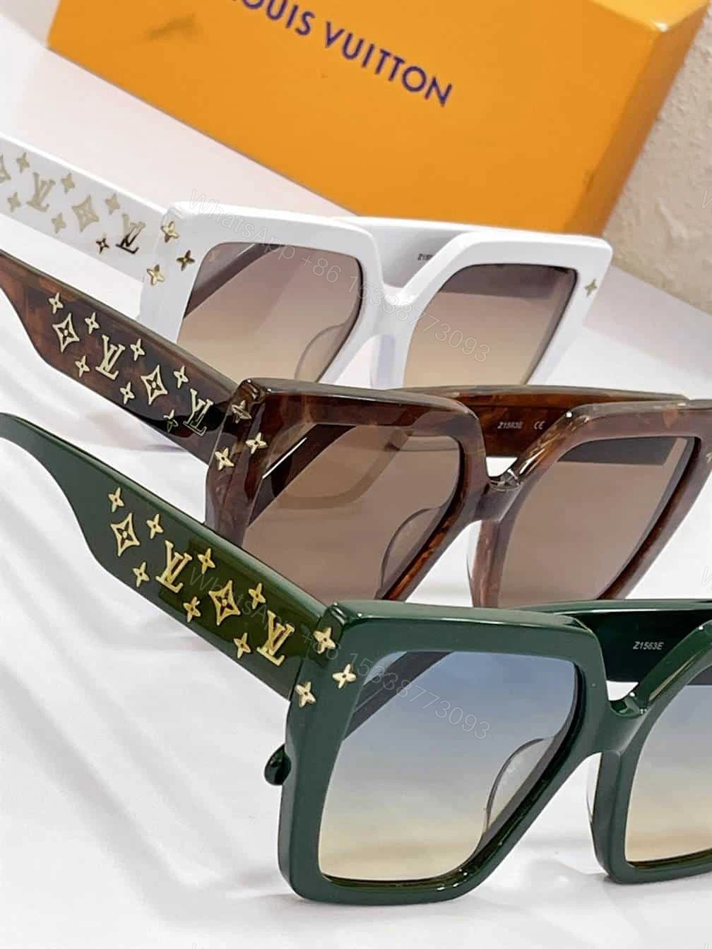View 9 of LV SUNGLASSES – GLVT22