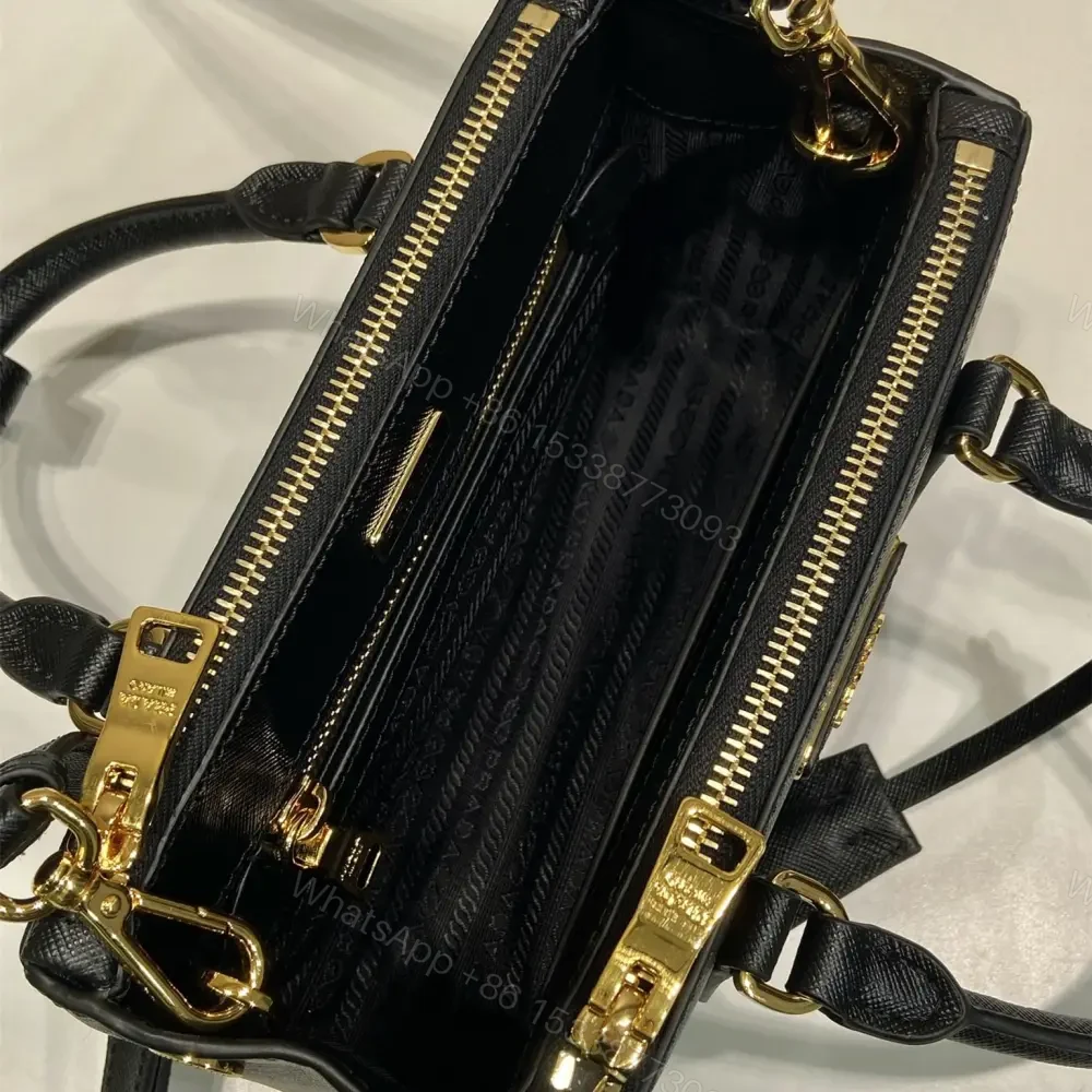 View 8 of 高仿Prada*Galleria系列1BA916紋理牛皮單肩包黑色Mini免檢版