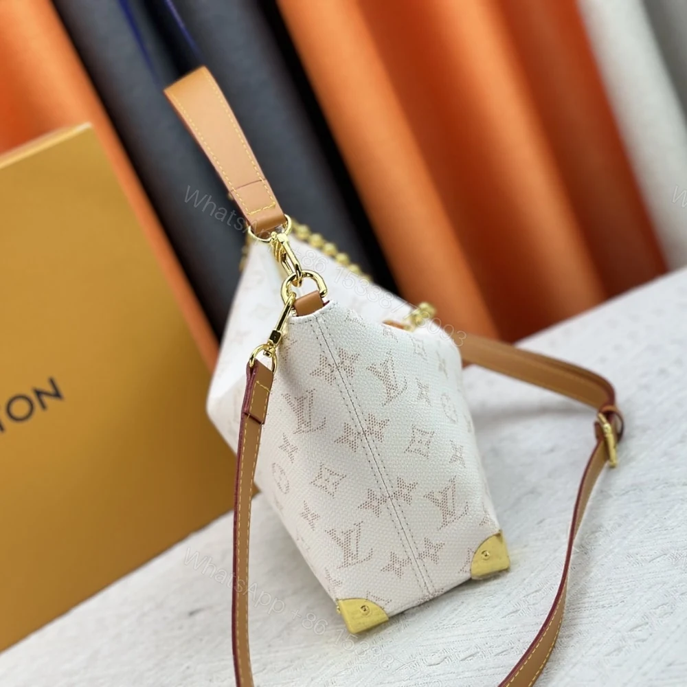 View 3 of Louis Vuitton Bobo Trunk Off White 32Cm M14661
