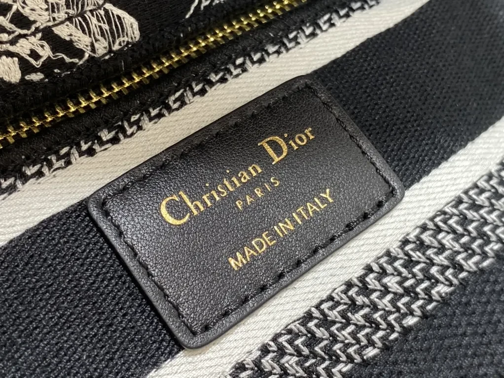 View 9 of Bold Monochrome Dior Bag: Structured Luxe Mini Crossbody