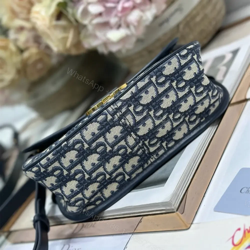 View 5 of 高仿Dior*30Montaigne系列9363M928單肩包藍色中號免檢版