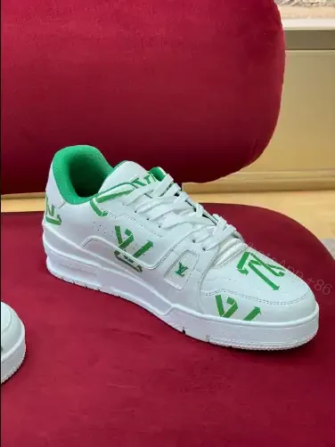 View 8 of LOUIS VUITTON TRAINER LOW-TOP SNEAKERS IN WHITE AND GREEN – LSVT387