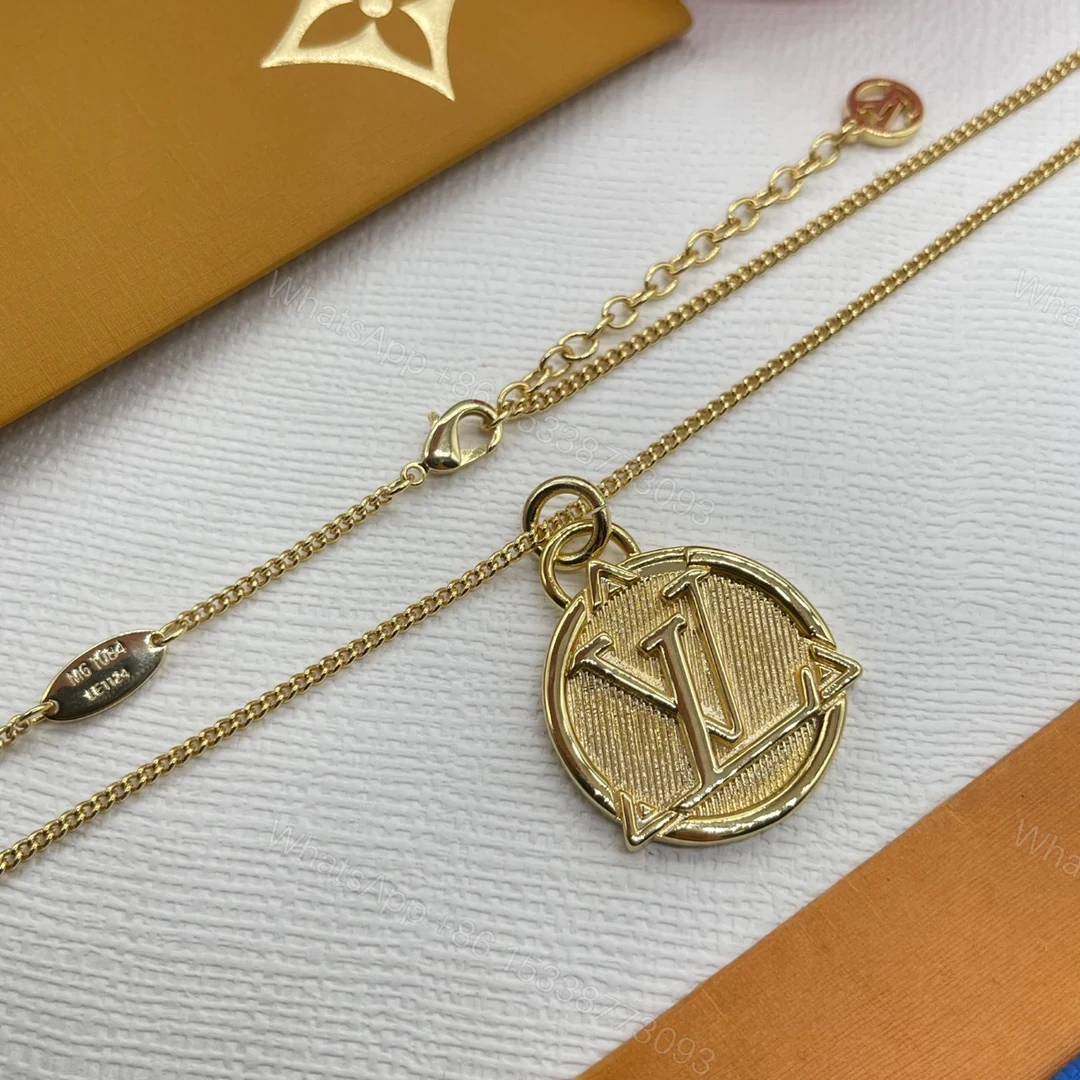 View 2 of EN – Lux LV Necklaces 064