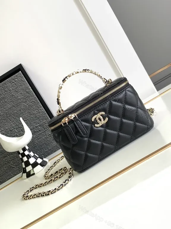 Quilted Mini Bag: Gold Hardware, Compact Chic — view 1