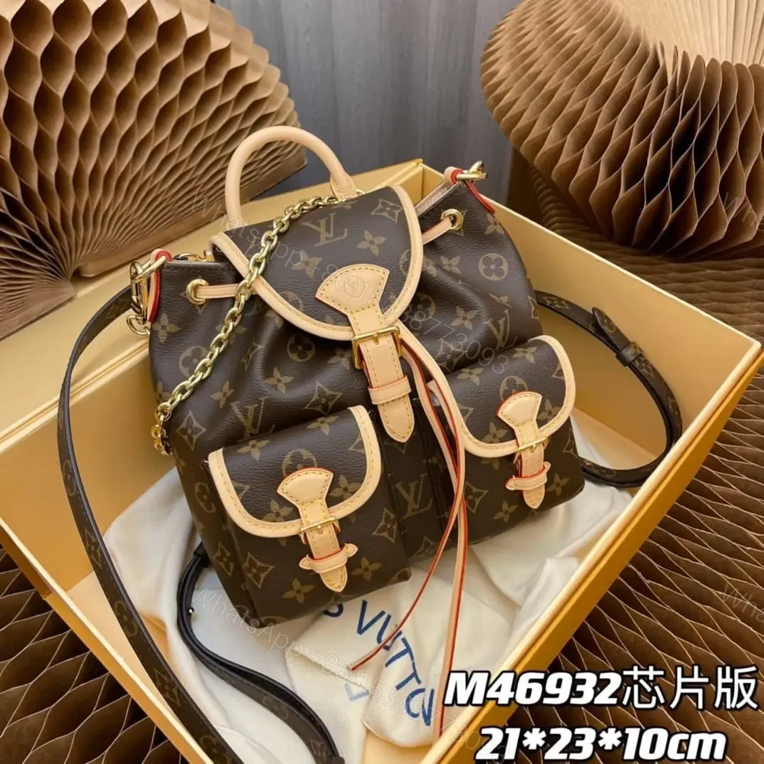 LOUIS VUITTON — view 1