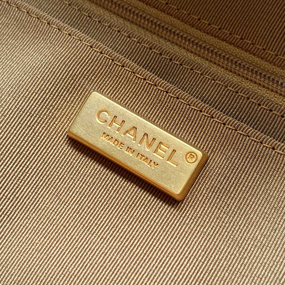 View 7 of CHANEL Maxi Bowling Bag(HIGH-END GRADE)