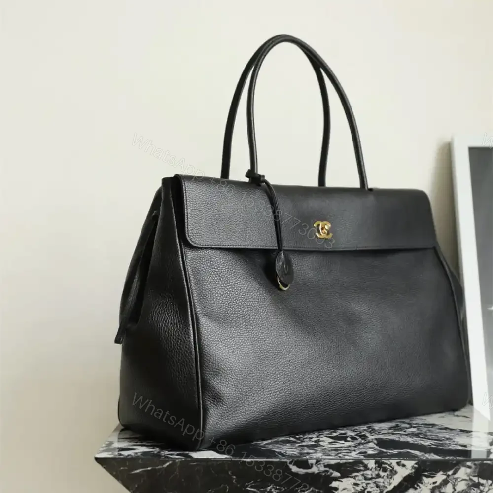 View 4 of 高仿Chanel*26S系列AS6289粒面小牛皮單肩包黑色大號免檢版
