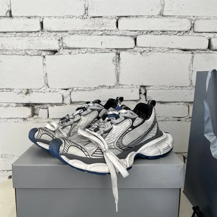 View 3 of BALENCIAGA MEN’S 3XL TRAINERS – BB217