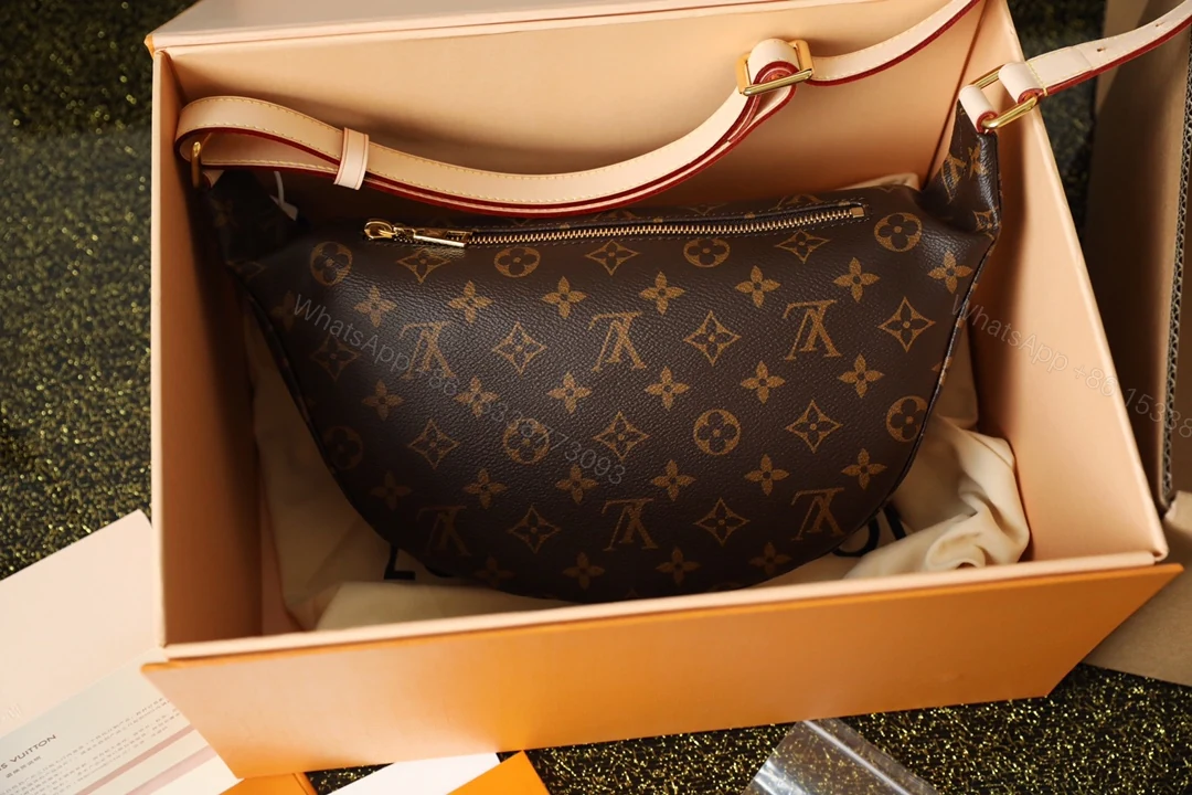 View 9 of BUMBAG