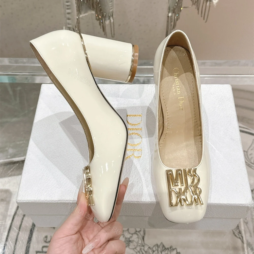 View 4 of 高仿Dior*Miss系列KCX320方頭LOGO金屬扣高踭單鞋白色免檢版