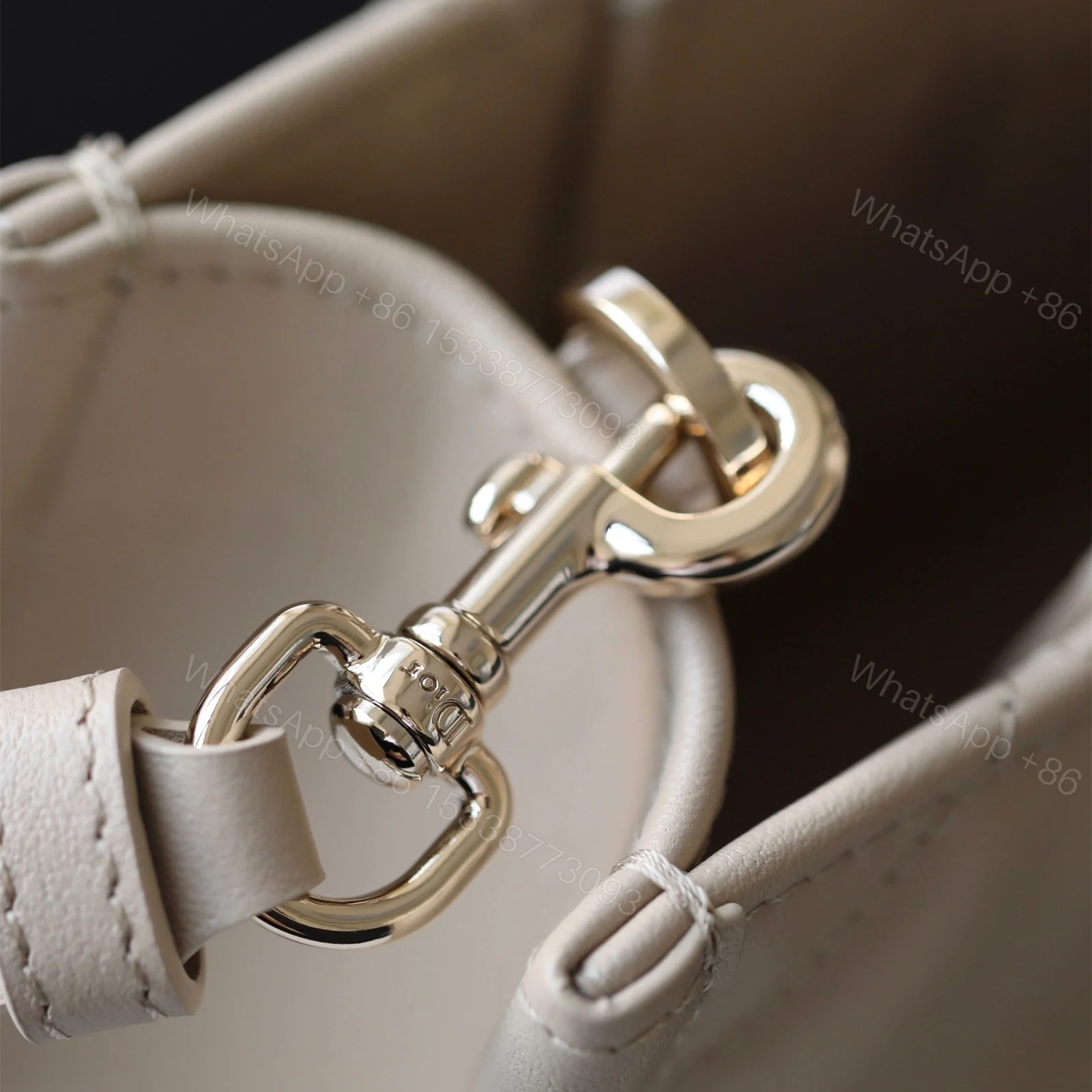 View 11 of 高仿Dior*BookTote系列S5573O牛皮革淺卡其單肩包免檢版