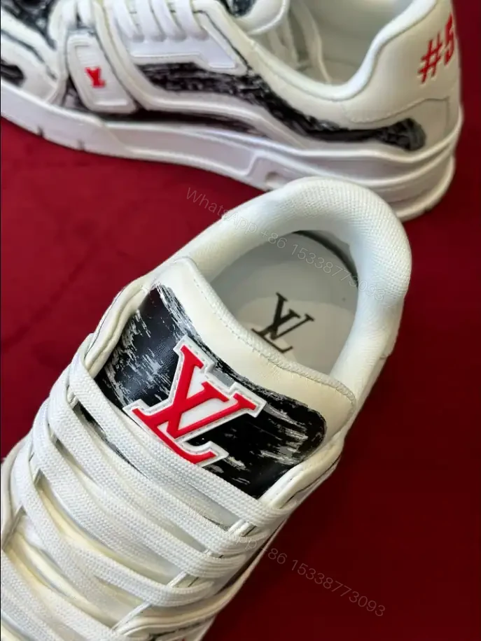 View 4 of LV TRAINER SNEAKER – LSVT431