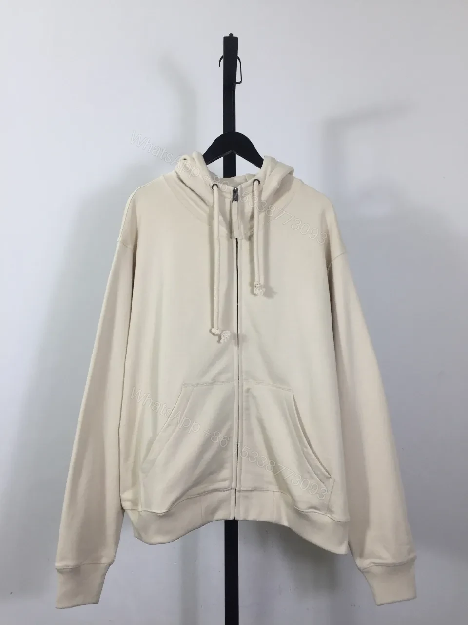 Minimalist Off-White Zip Hoodie: Durable Everyday Luxury — view 1