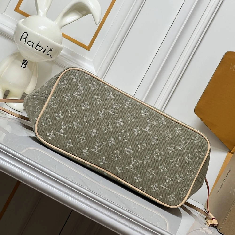 View 4 of Louis Vuitton Neverwoof MM Khaki Denim 31Cm