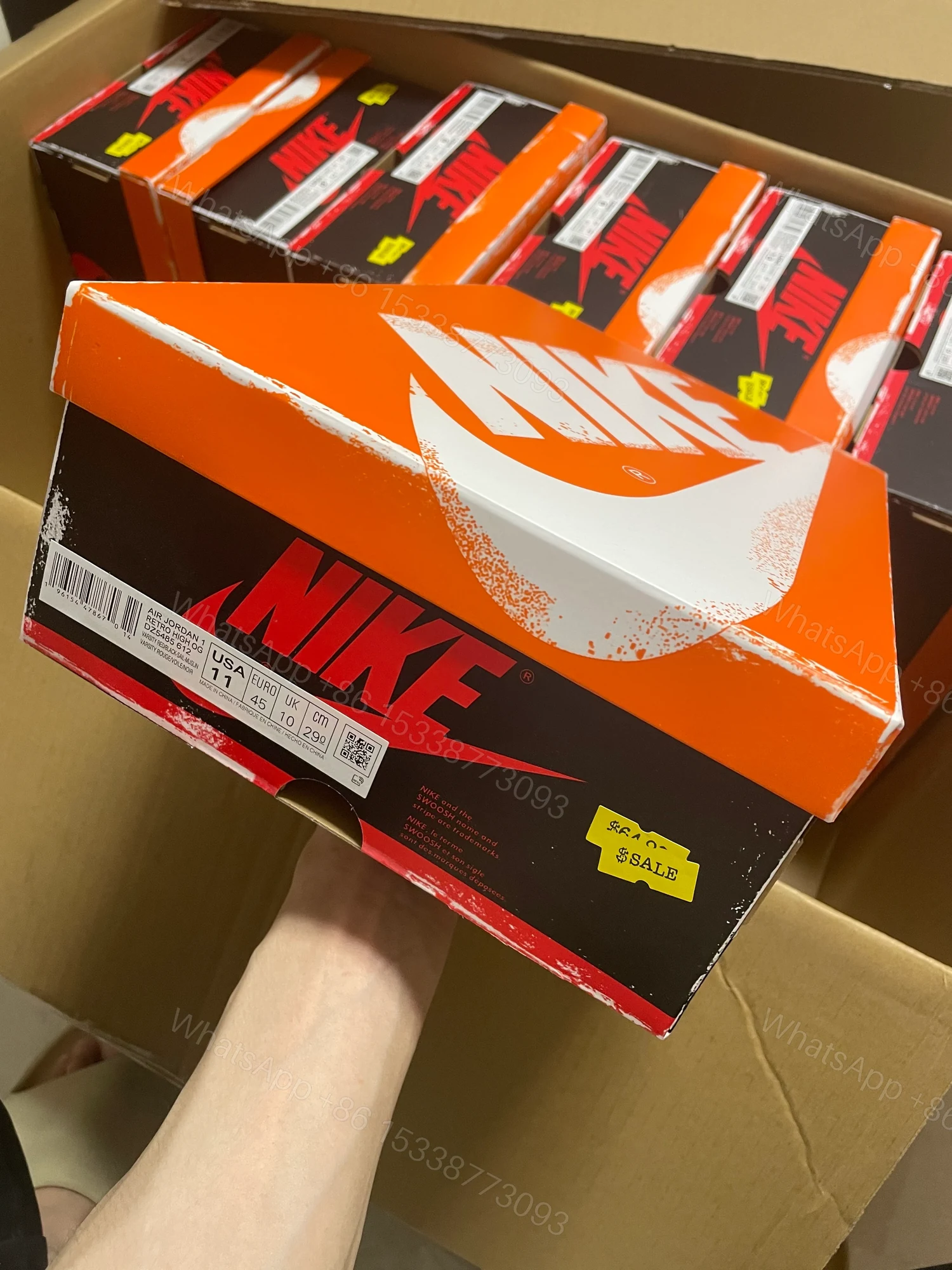 View 7 of Jordan 1 Retro High OG Chicago Lost and Found