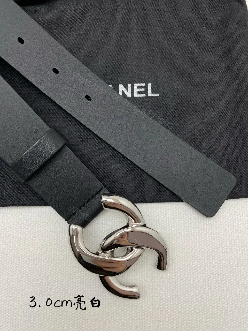 View 3 of Sleek Leather Belt with Double-C Buckle – Modern Luxury