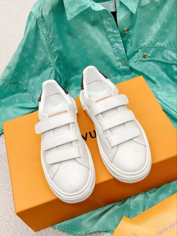 View 2 of LV TIME OUT SNEAKER – LSVM029