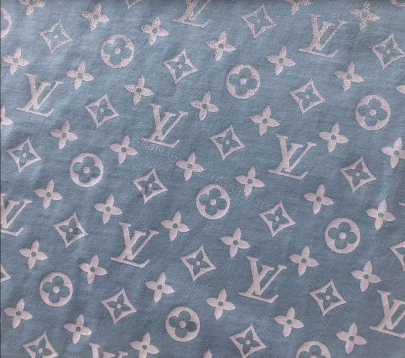 View 7 of LOUIS VUITTON MONOGRAM GRADIENT T-SHIRT – LV16
