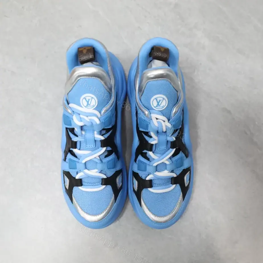 View 2 of LV ARCHLIGHT SNEAKER – LSVM013